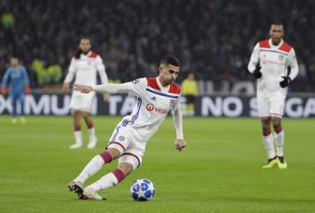 埃迪-豪谈伊萨克：想回到球队训练，你得先证明自己配得上