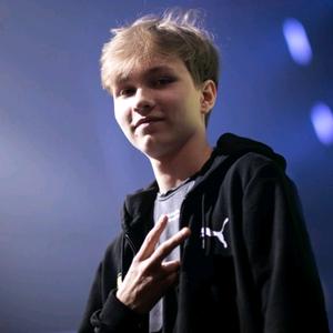 内雷斯边路传中显威，霍伊伦麦克托米奈双破门