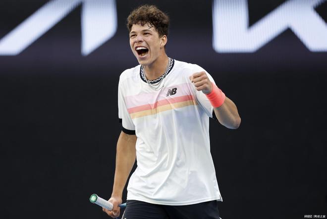 杜兰特连续得分，锁定胜局